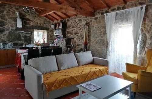 Parada House | Casa Pedra & Cal