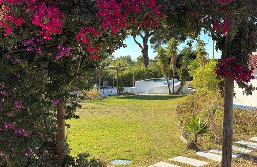 Fonte de Sesimbra House | Charming house, huge private garden next to Lisbon, Meco, Sesimbra