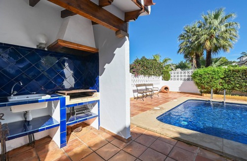 El Tosalet Villa | Classic and comfortable villa in Javea, on the Costa Blanca, Spain with private pool for 6 persons