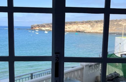 Costa Adeje Apartment | Claudia Puertito de Adeje - 1 bedroom, 70sqm, on the beach