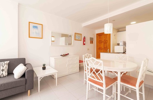 Puerto de Pollensa Apartment | Codonyer A - Nice apartment with communal pool in Port de Pollença