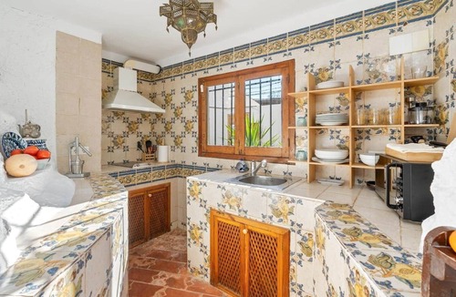San Ildefonso House | Comeback La Cueva del Gato