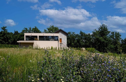 Fafe House | Corner Loft