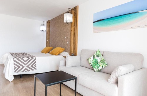 Los Lagos Apartment | Cotillo Sunset