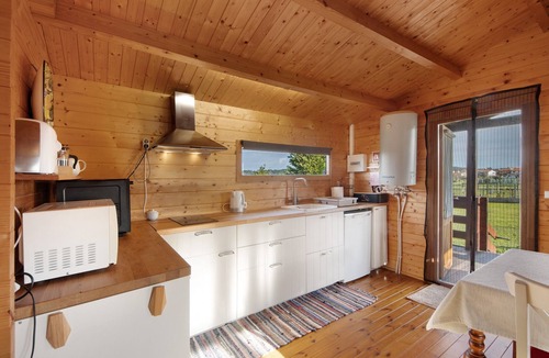 Fermentelos Cottage | Cottage 'Casa Da Lagoa Pateira' with Private Pool, Wi-Fi and Air Conditioning