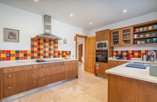 Silves Villa | Country House 'Quinta Dos 4 Ventos' with Private Pool, Wi-Fi and Air Conditioning
