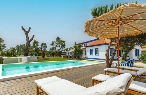 Ilhavo Cottage | Country House with Pool near Aveiro - Almaa da Ria