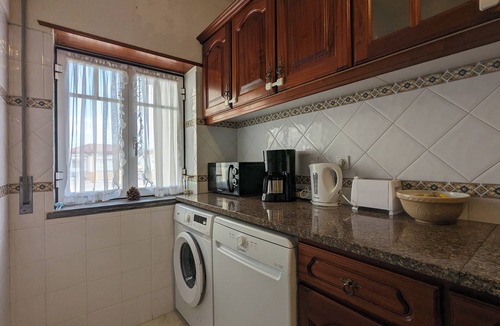 Praia de Santa Cruz Apartment | Duplex/Maisonette in Strandnähe mit Terrasse im Zentrum von Santa Cruz