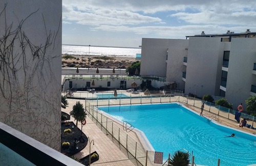 El Cotillo Apartment | El Cotillo Sonando,Couples only, Romantic,Minutes from swim/surf,Well equipped.