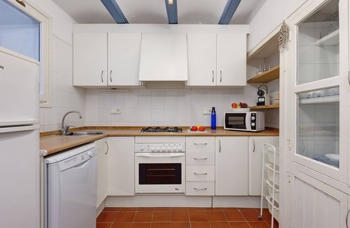 Sa Tuna Apartment | *Fisherman's house located 20 meters from the promenade and the beach of Sa Tuna (Begur)*