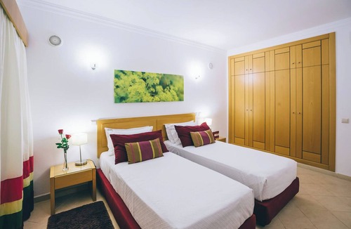 Areias de Sao Joao Hotel | For The Whole Family! Four Spacious Units, 2 Swimming Pool, Free Parking!