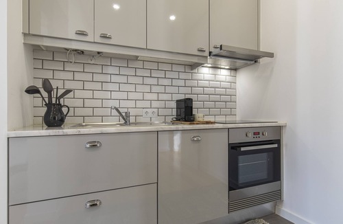 Santa Engracia Apartment | Graça Duplex View by Lisbon Heart