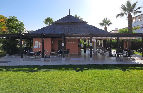 El Paraiso Apartment | Great apartment near Marbella with pool - close to the beach