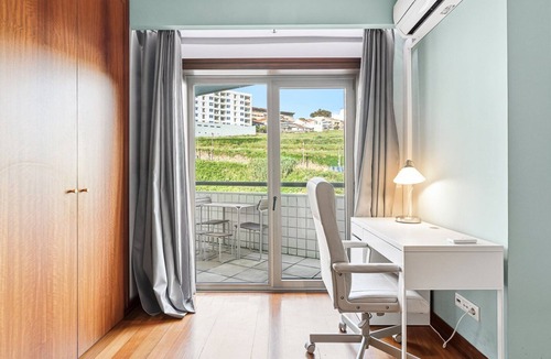 Porto Apartment | GuestReady - Elegant riverside retreat