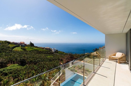 Ponta do Sol Villa | Heated Infinity Pool Cinema Room Sea Views