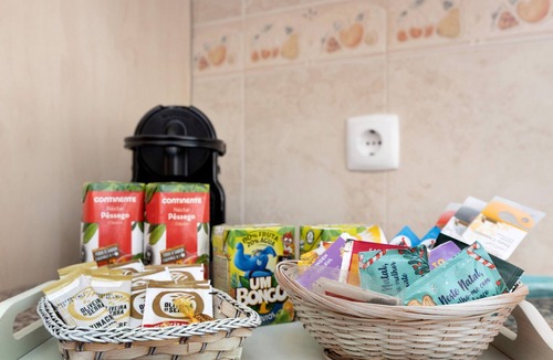 Penina Apartment | Holiday Apartment "Palmeiras Reais 110" with Mountain View, Shared Heated Pool & Wi-Fi
