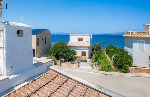 Urbanizacion S'Estanyol House | Holiday Home 'Miquel' with Sea View, Private Terrace and Wi-Fi