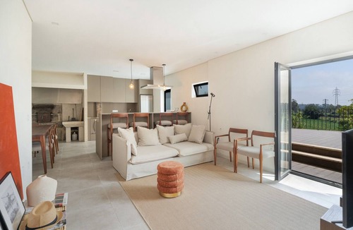 Gemeses House | Holiday Home 'Picturesque in Northern Portugal' with Private Garden, Balcony and Wi-Fi