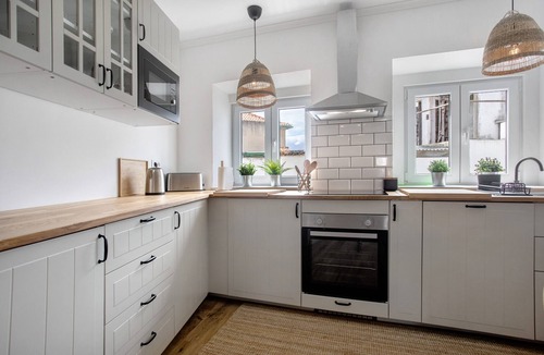 Cartaxo House | Holiday Home 'Vila River Sublime' with Private Pool, Wi-Fi and Air Conditioning
