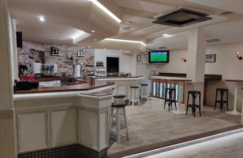Sonseca House | HOSTAL-CAFE GUTGRECO