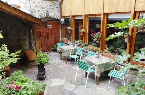 Larrede Hotel | Hostal Casa Laplaza