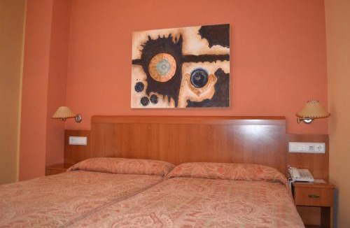 Leon House | Hostal Quevedo