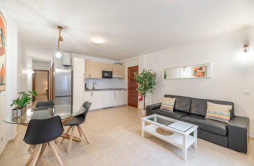 Arrecife Apartment | Incredible Apartment in the Heart of Arrecife with Private Parking