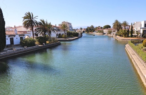 Empuriabrava Apartment | INTERIMMO STUDIO POBLAT TIPIC 01
