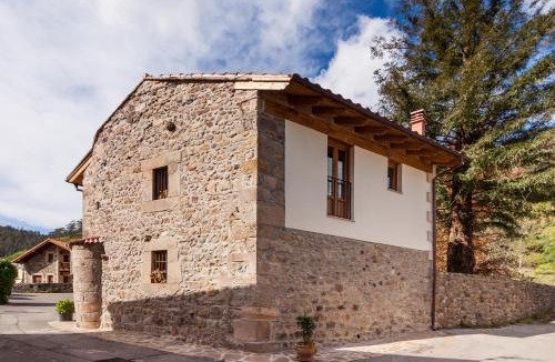 Treceno House | La Caparuca