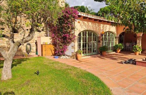 Castell-Platja d'Aro Villa | La Casa Celestial