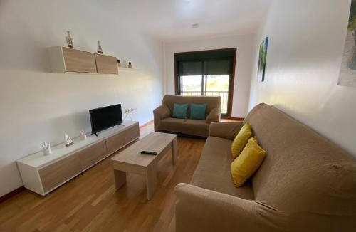 Pontevedra Apartment | Lerez 2