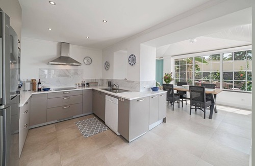 Monte Villa | Magnificent Funchal Villa | Quinta D'Alegria | 4 Bedrooms | Panoramic Sea View