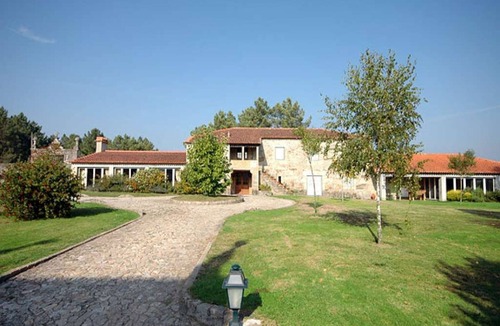 Correlha Villa | Magnificent Ponte de Lima Villa | 10 Bedrooms | Villa Lima Palace | Tennis