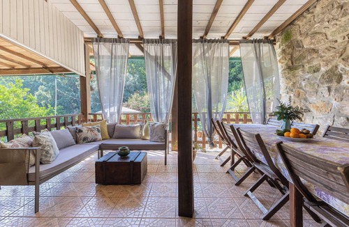 Sande House | Maisons des Fleurs, villa with pool in northern Portugal