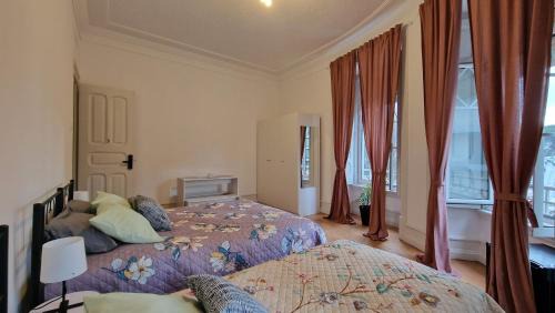 Sao Sebastiao da Pedreira House | MINI HOST in LISBON