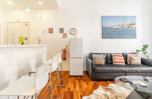 Sacramento Apartment | Modern Chiado Apt by Santa Justa | Full AC, views, 2 Lifts & Fast WiFi