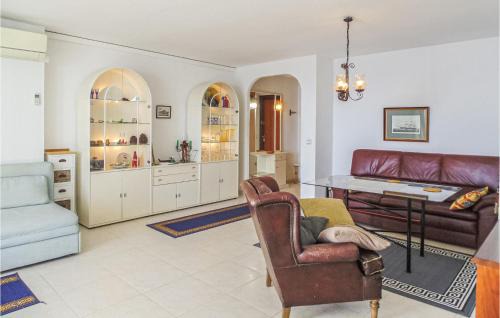 Torrevieja Apartment | Nice Apartment In Torrevieja With House Sea View