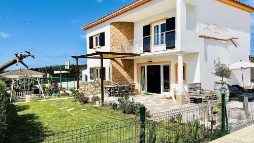 Peniche House | Ocean Tree Ferrel