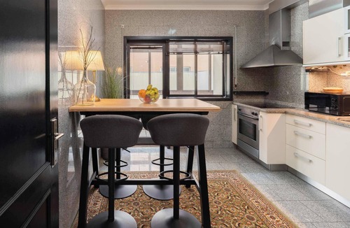 Vila do Conde Apartment | Oceanfront & Modern Elegance by HostWise
