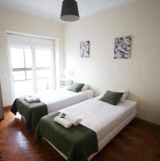 Parque das Nacoes Apartment | Oriente DNA Studios V