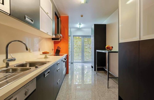 Sao Pedro da Afurada Apartment | Premium Flat w/Pool, Gym & Garage by HostWise