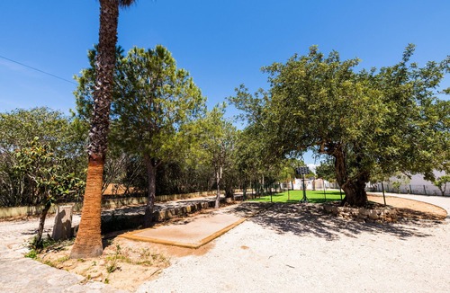Escanxinhas House | Private Vale do Lobo resort with soccer pitch for 51 people