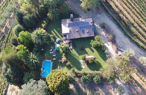 Santa Marta de Penaguiao Villa | Country House 'Quinta Pé Franco' with Mountain View, Wi-Fi and Air Conditioning