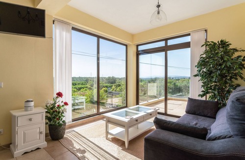 Silves Villa | Quiet Hideaway with Heated Pool