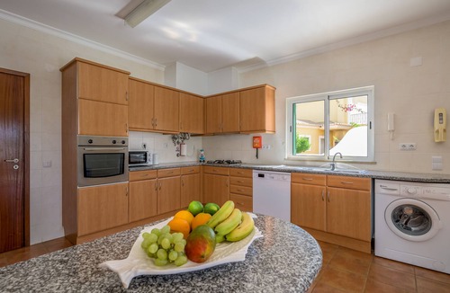 Albardeira Villa | QuietPrivateVilla - superwiffi
