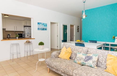 Olhos D'Agua Villa | Rainbow House by Stay ici