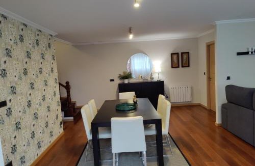 Cangas House | Rapadouro