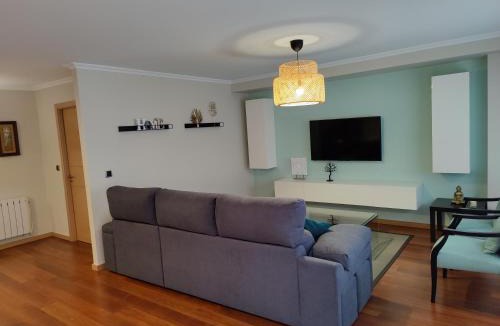 Cangas House | Rapadouro
