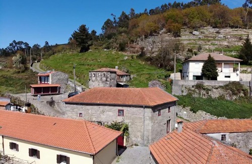 Bico House | Refúgio Rural Ponte de Lima - Vista Verde e Tranquilidade