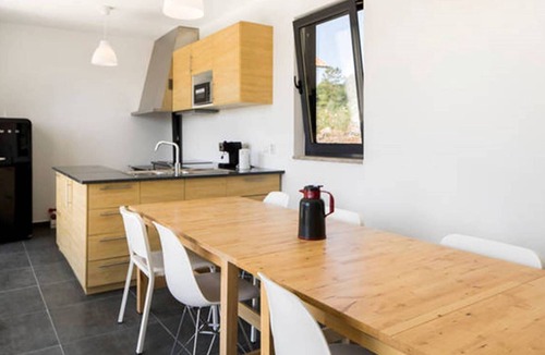Tondela House | Renoviertes Landhaus für 7 Personen in Tondela by Interhome